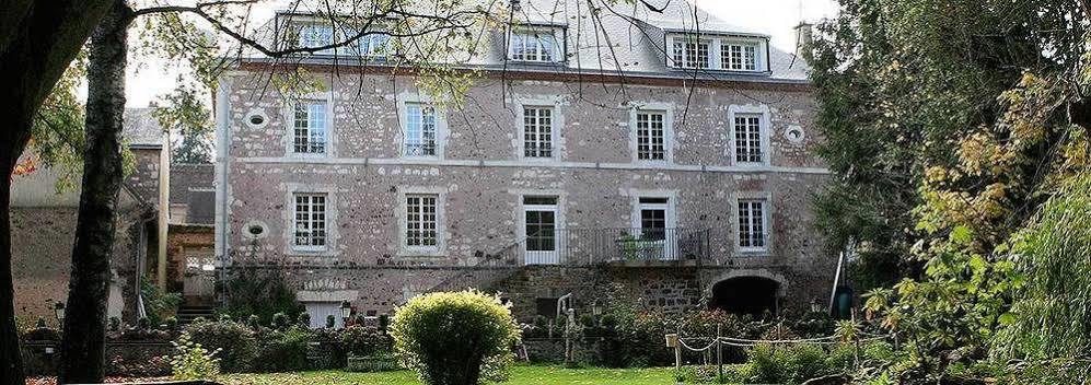 Logis - Auberge De L'Abbaye Thiron-Gardais Exterior foto